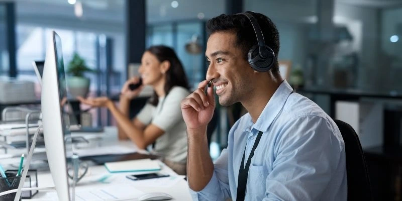Dịch vụ chăm sóc khách hàng F8BET tận tâm, tận tình